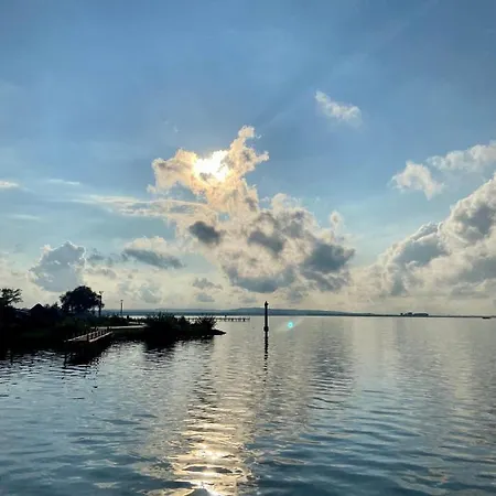 Traumhafte 115 Qm Am Steinhuder Meer, Ruhig, Komfortabel, Loggia, Parkplatz, Wifi Apartman *