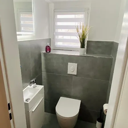 Traumhafte 115 Qm Am Steinhuder Meer, Ruhig, Komfortabel, Loggia, Parkplatz, Wifi Apartamento