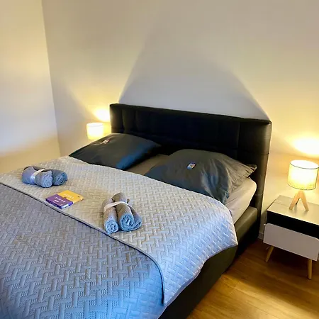 Traumhafte 115 Qm Am Steinhuder Meer, Ruhig, Komfortabel, Loggia, Parkplatz, Wifi Apartamento *