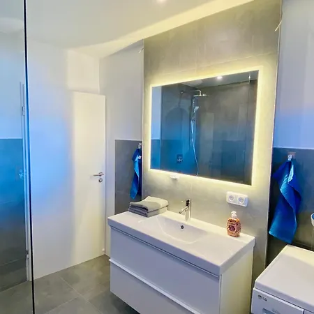Traumhafte 115 Qm Am Steinhuder Meer, Ruhig, Komfortabel, Loggia, Parkplatz, Wifi Apartmán Wunstorf