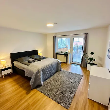 아파트 Traumhafte 115 Qm Am Steinhuder Meer, Ruhig, Komfortabel, Loggia, Parkplatz, Wifi *