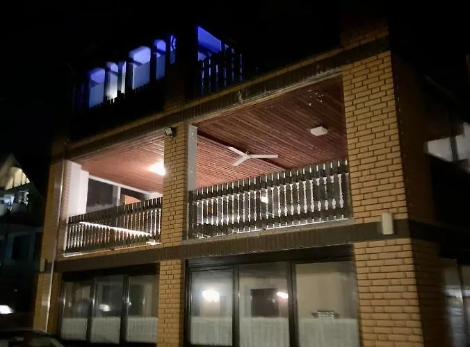公寓 Traumhafte 115 Qm Am Steinhuder Meer, Ruhig, Komfortabel, Loggia, Parkplatz, Wifi *