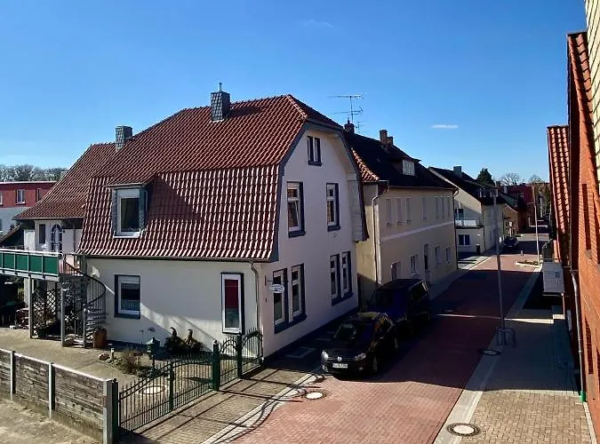 公寓 Traumhafte 115 Qm Am Steinhuder Meer, Ruhig, Komfortabel, Loggia, Parkplatz, Wifi 文斯托夫