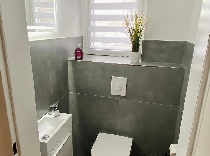 Traumhafte 115 Qm Am Steinhuder Meer, Ruhig, Komfortabel, Loggia, Parkplatz, Wifi Appartement