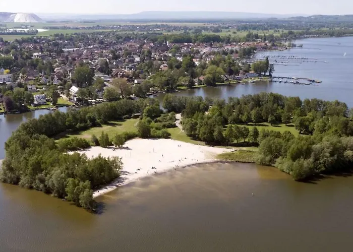 Traumhafte 115 Qm Am Steinhuder Meer, Ruhig, Komfortabel, Loggia, Parkplatz, Wifi *